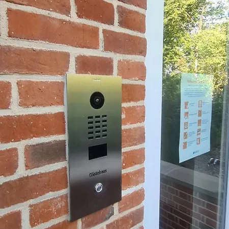 Gaestehaus Alte Buecherei Mittelangeln